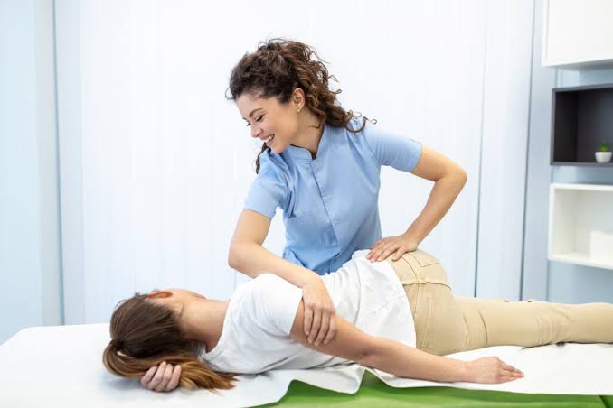 How Chiropractic Supports Healthy Aging in Women